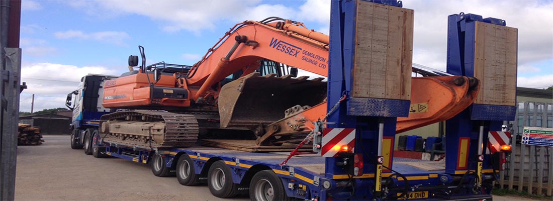 Plant Hire - Wessex Demolition - Volvo FH520 Low Loader